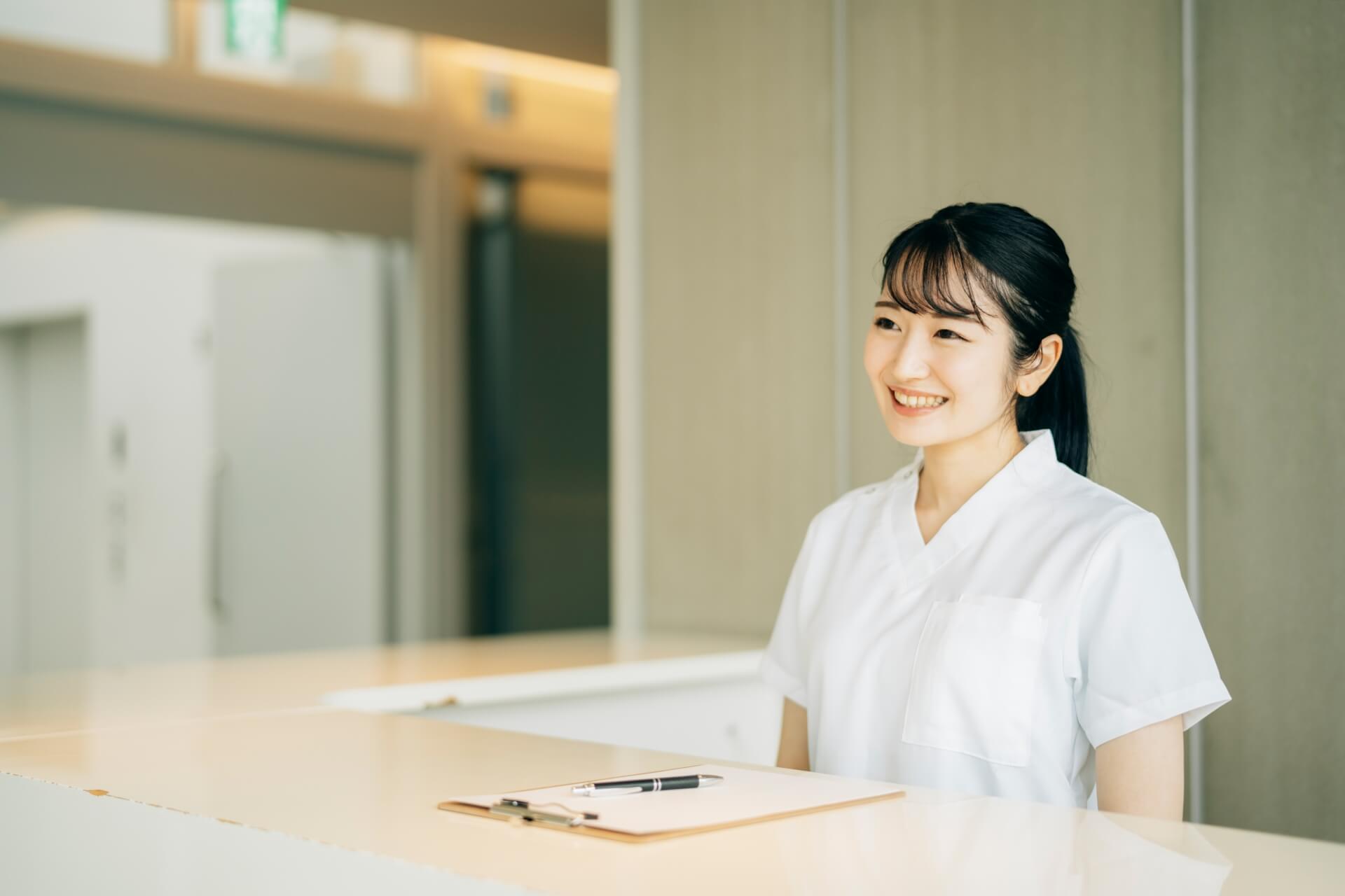 地元の美容皮膚科に通うメリットとは